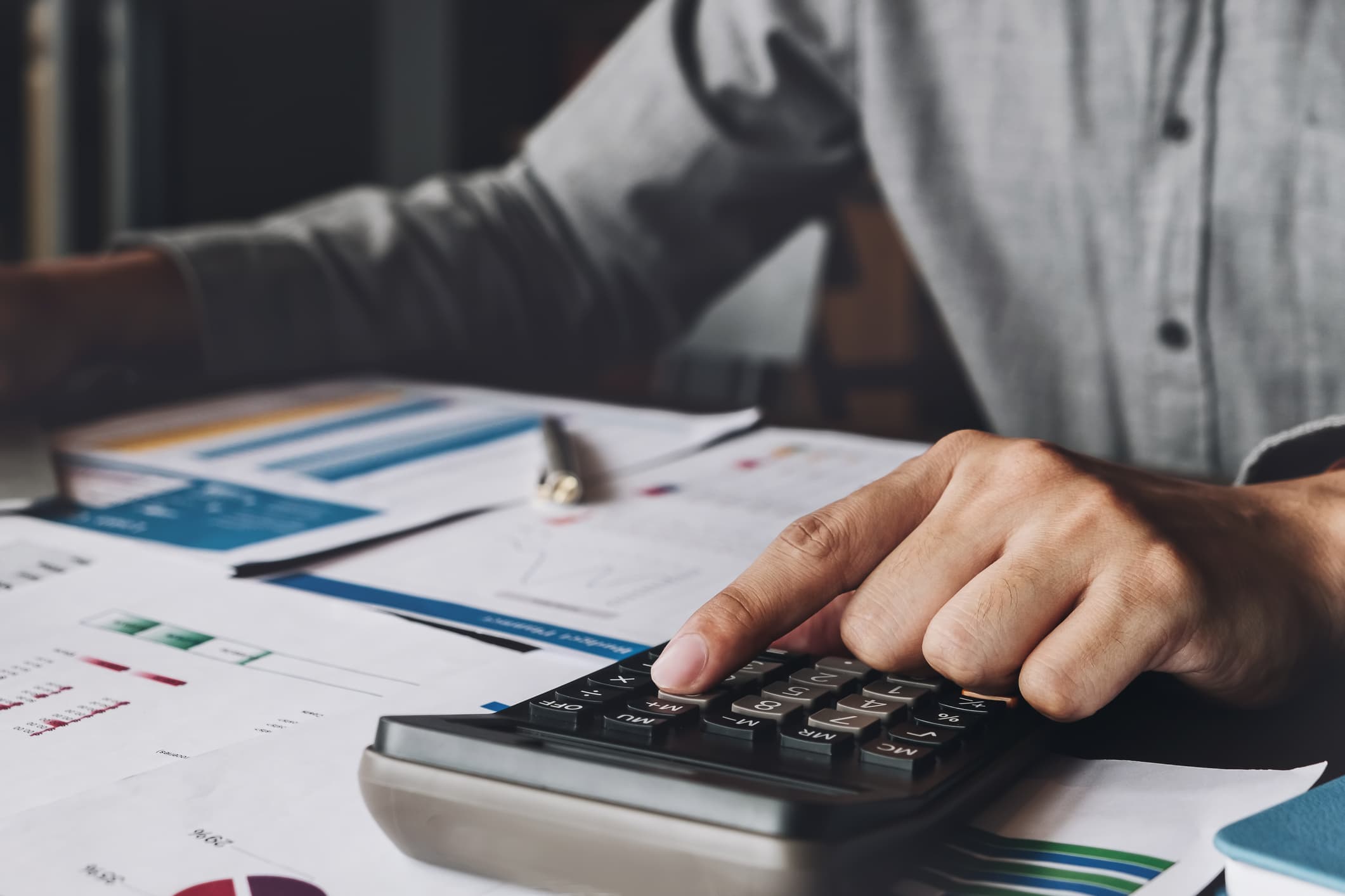 Budgeting with calculator
