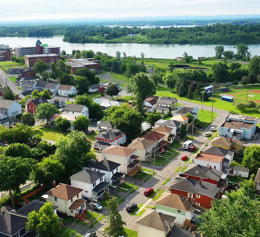 Canadian houses